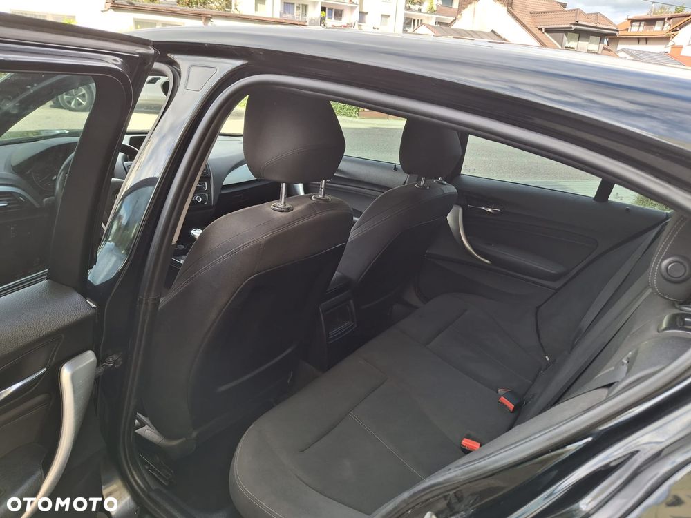 BMW Seria 1 - 21