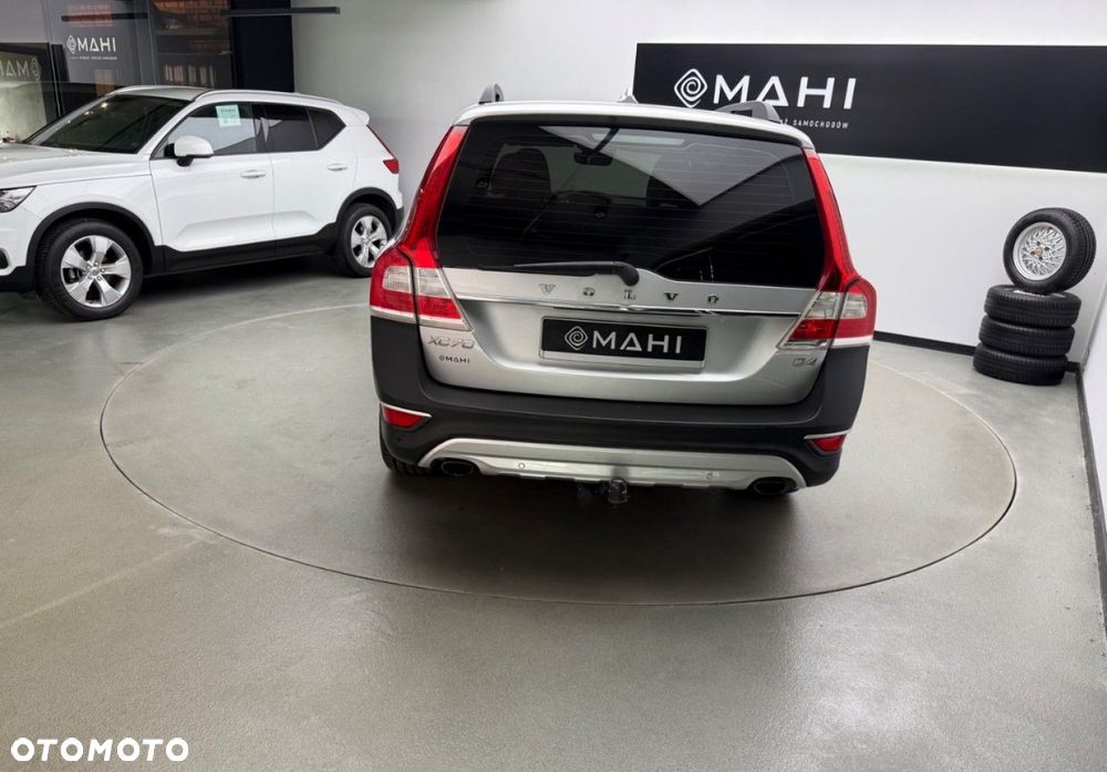 Volvo XC 70 - 10