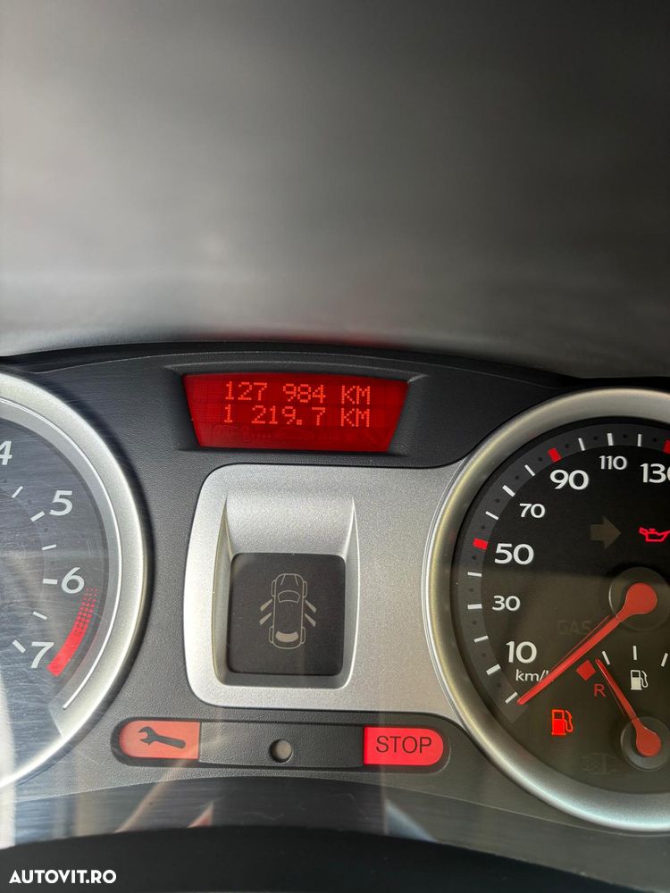 Renault Clio - 7