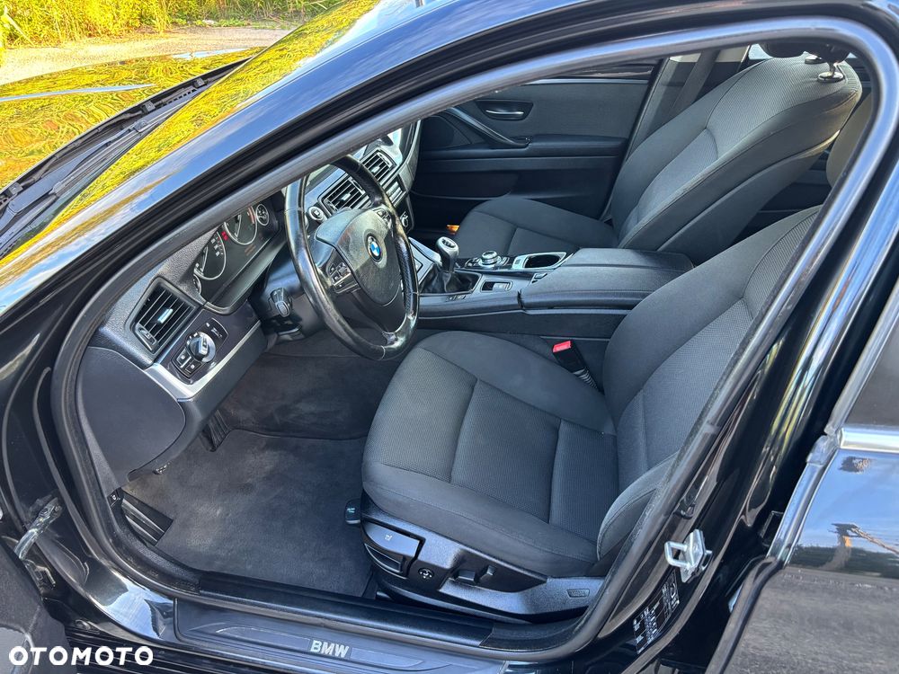 BMW Seria 5 - 22