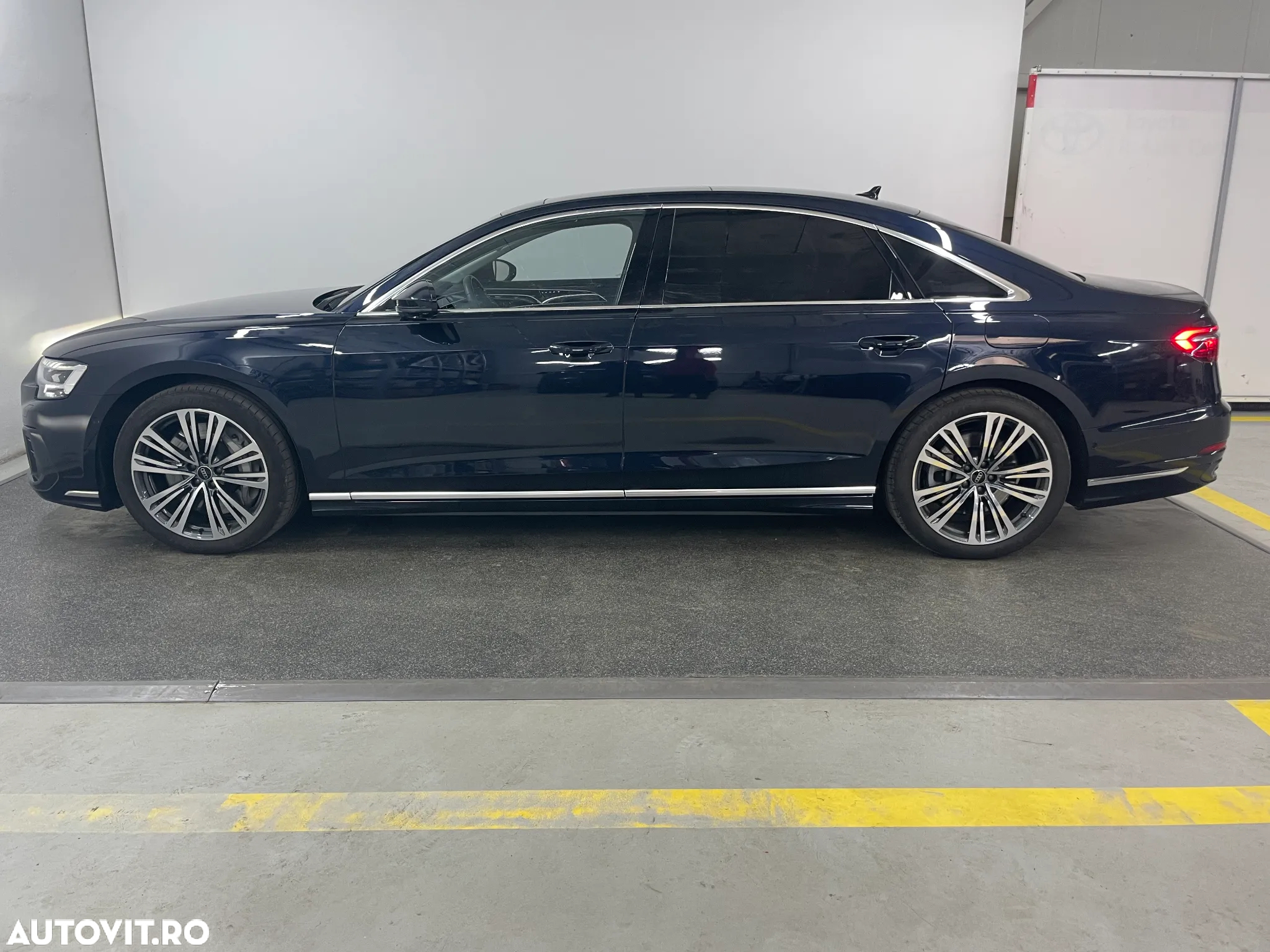 Audi A8 A8L 3.0 60 TFSI e quattro Tiptronic - 2