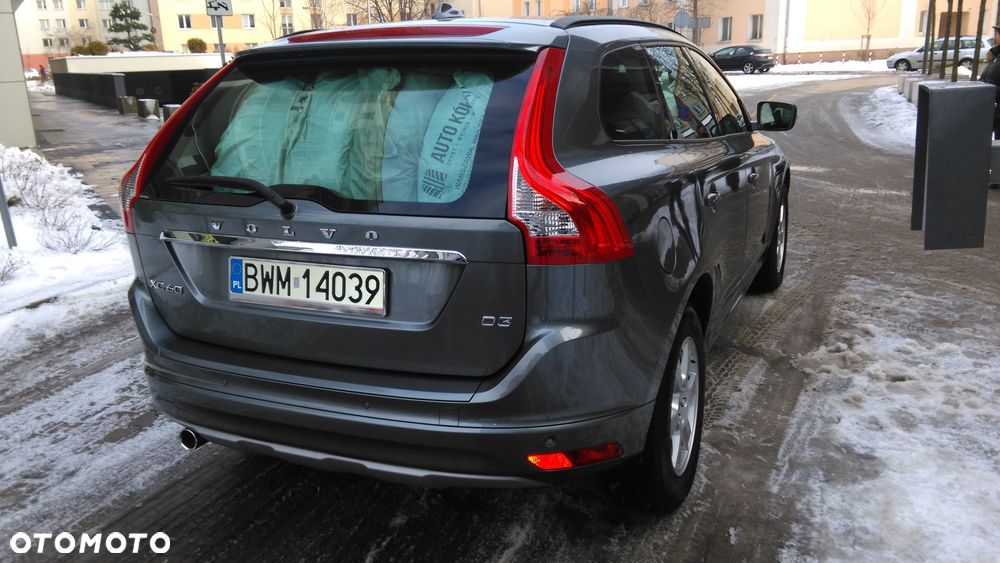 Volvo XC 60 - 4