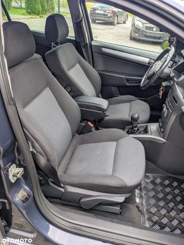 Opel Astra H III 1.9 diesel na części - 12