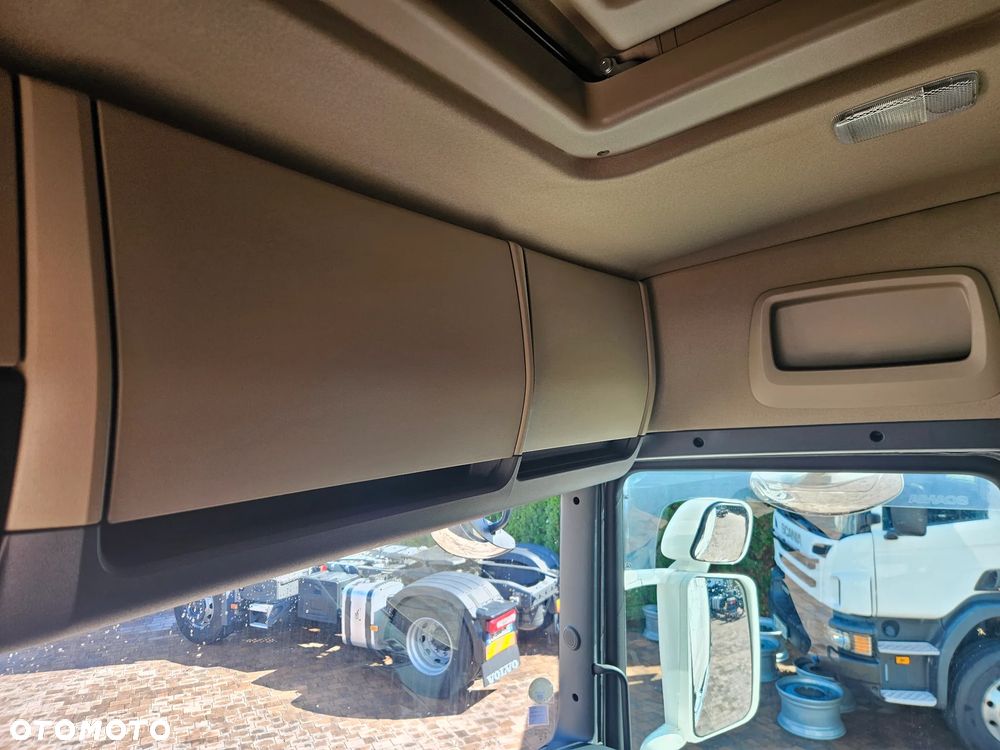 Scania R 450*ZAWIESZENIE PRZÓD I TYŁ PODUSZKA*Retarder*Opony 315/70/r22.5 - 16