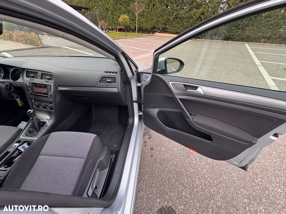 Volkswagen Golf 1.6 TDI DPF 4M Comfortline - 10