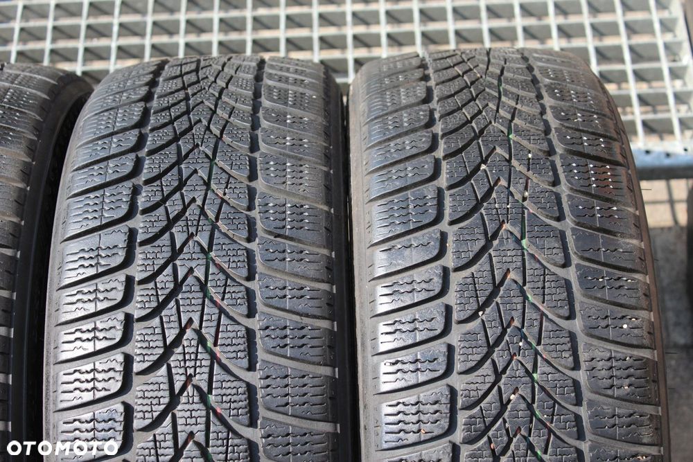 4x 205/45R17 DUNLOP SP WINTER SPORT 4D RSC 88V XL 23r 6,5mm - 3