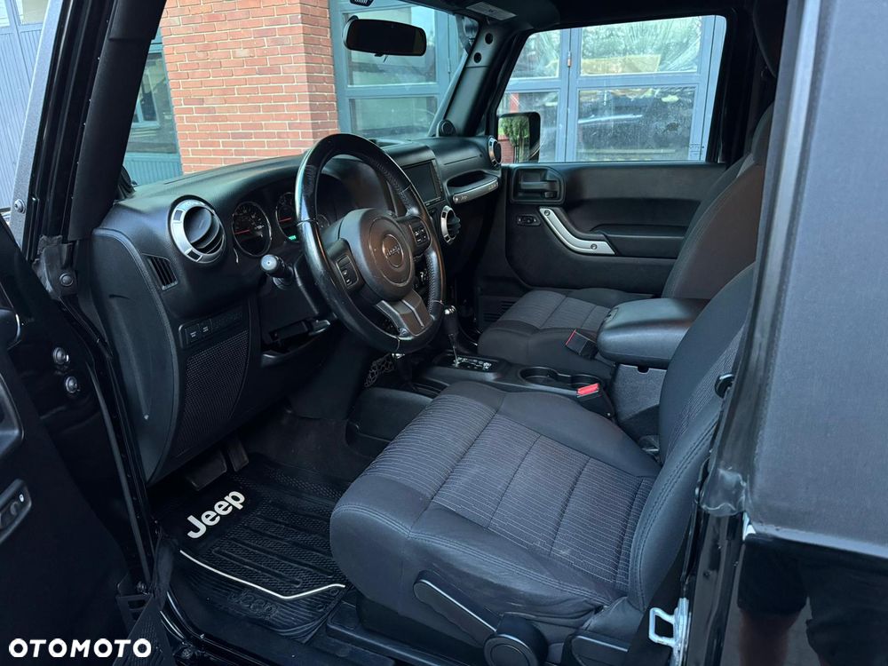 Jeep Wrangler 3.6 Rubicon X - 29