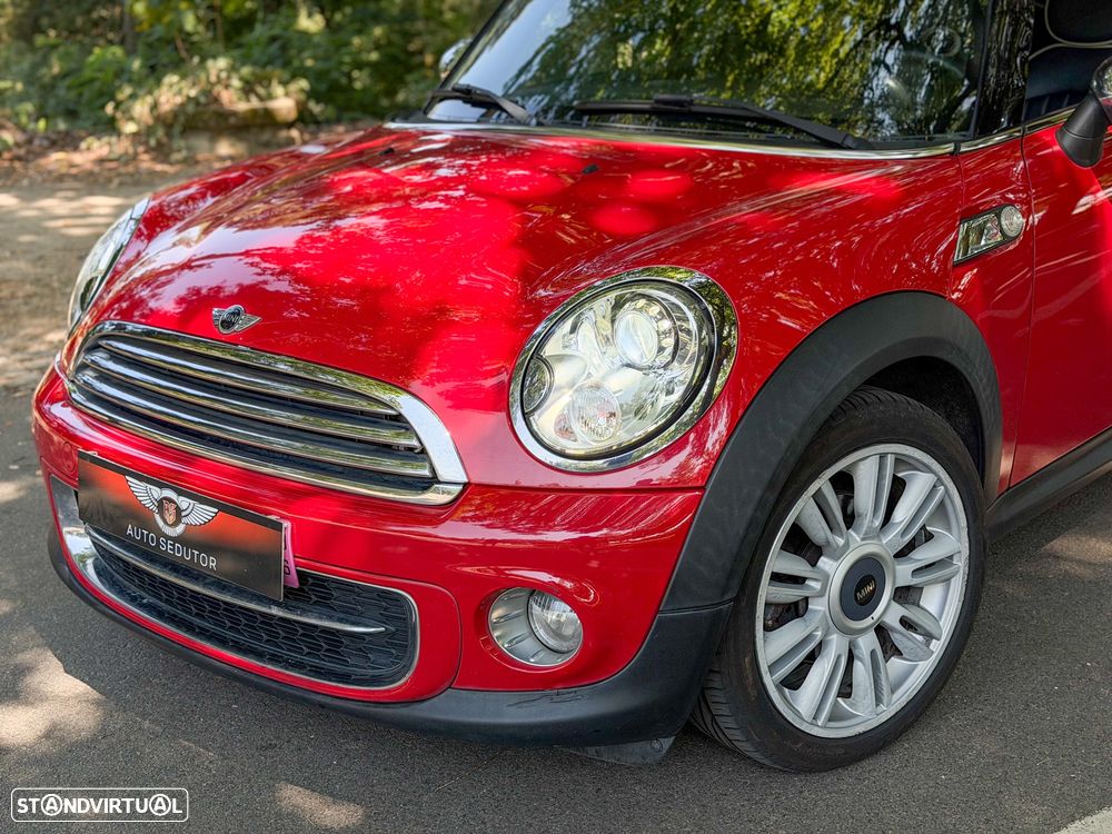 MINI 3 Portas Cooper D - 2