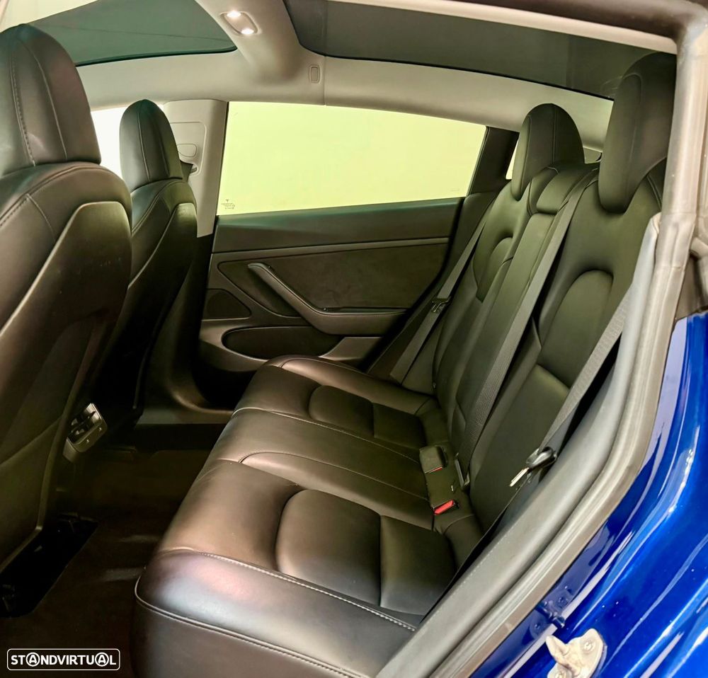 Tesla Model 3 Standard Range Plus RWD - 11