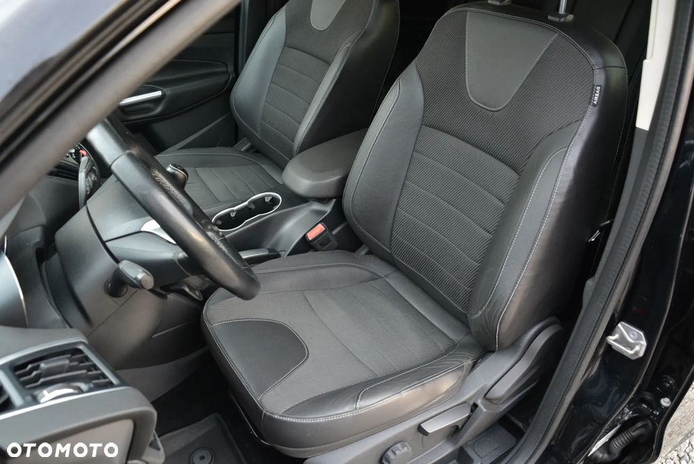 Ford Kuga 2.0 TDCi 2x4 Individual - 28