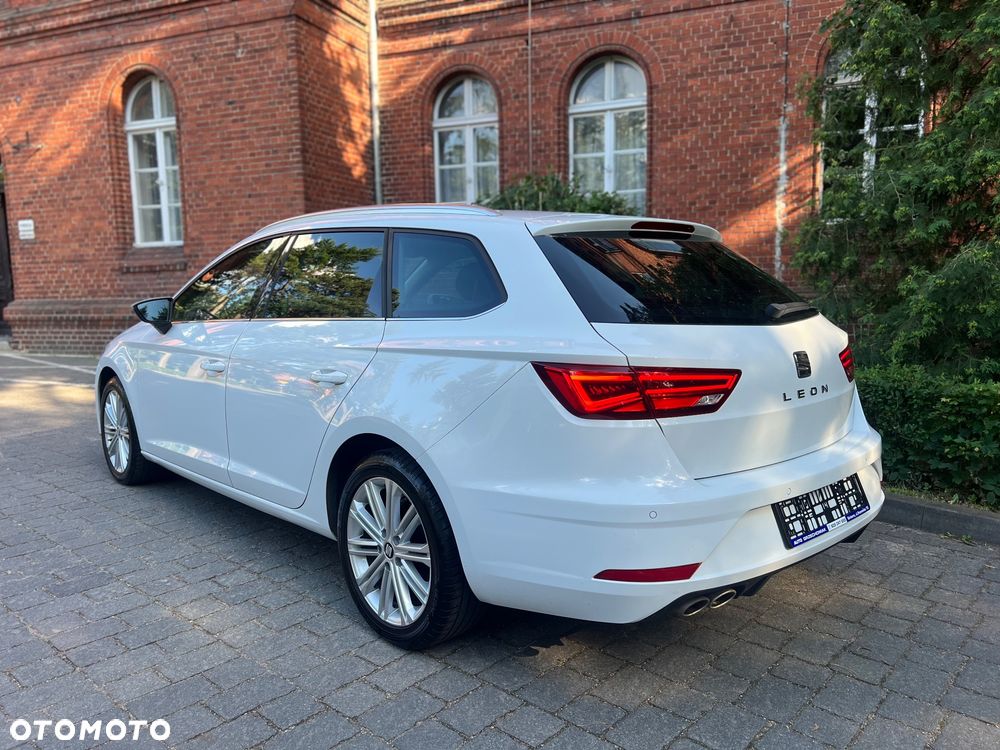 Seat Leon 1.5 eTSI ACT OPF DSG Xcellence - 23