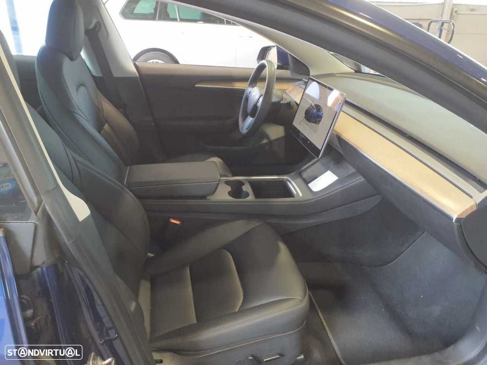 Tesla Model 3 Tração Traseira Standard - 4