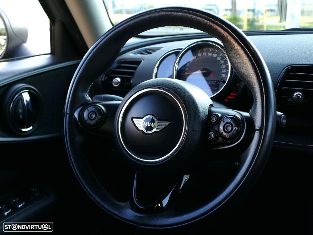 MINI Clubman One D - 33