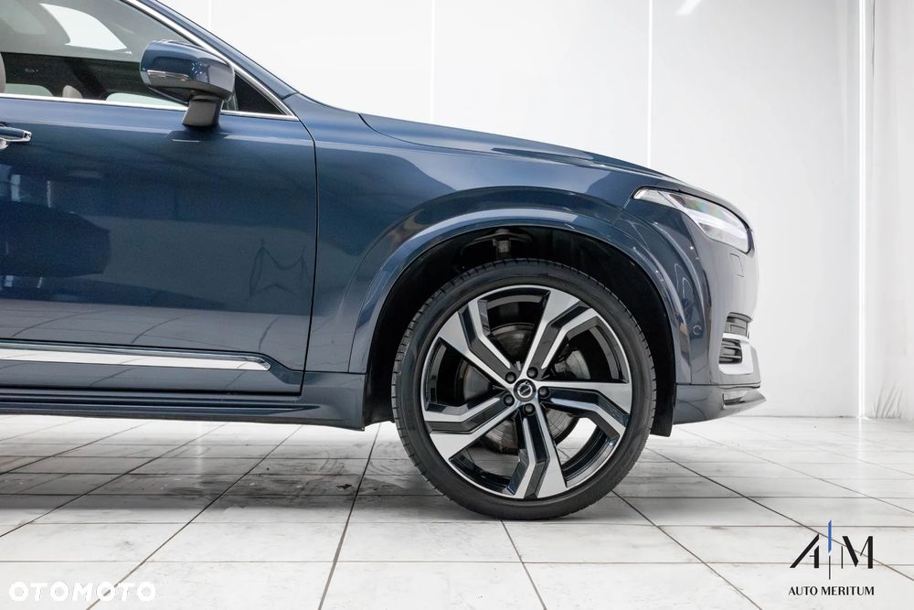 Volvo XC 90 B5 D AWD Ultimate Bright - 9