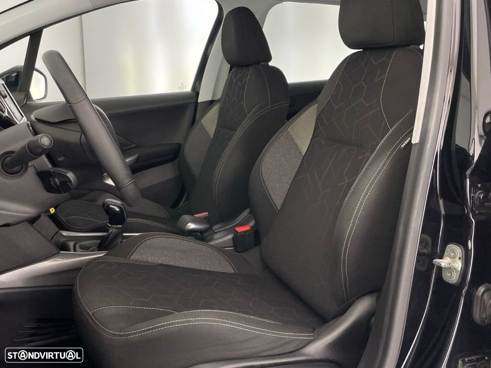 Peugeot 2008 1.2 PureTech Active - 18