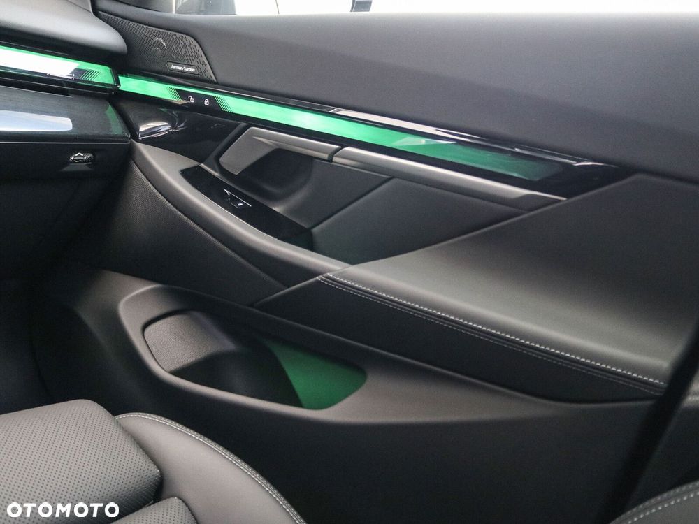 BMW Seria 5 - 33