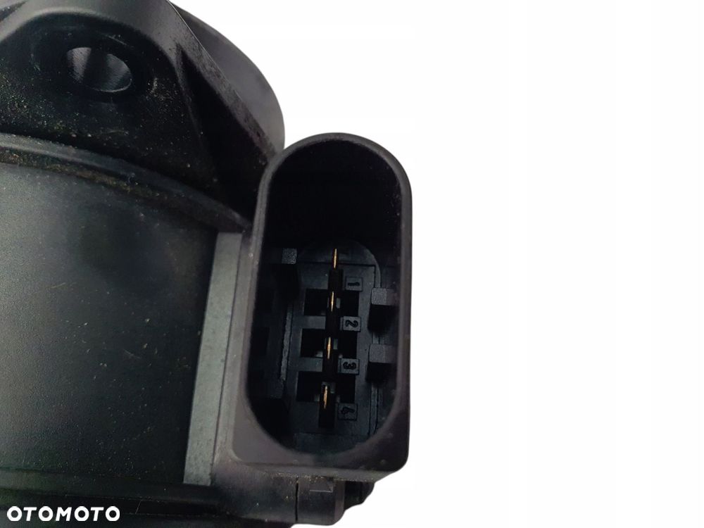 PRZEPŁYWOMIERZ Mercedes Benz W169 W245 2.0 D 200CDI Siemens A0000942948 - 4