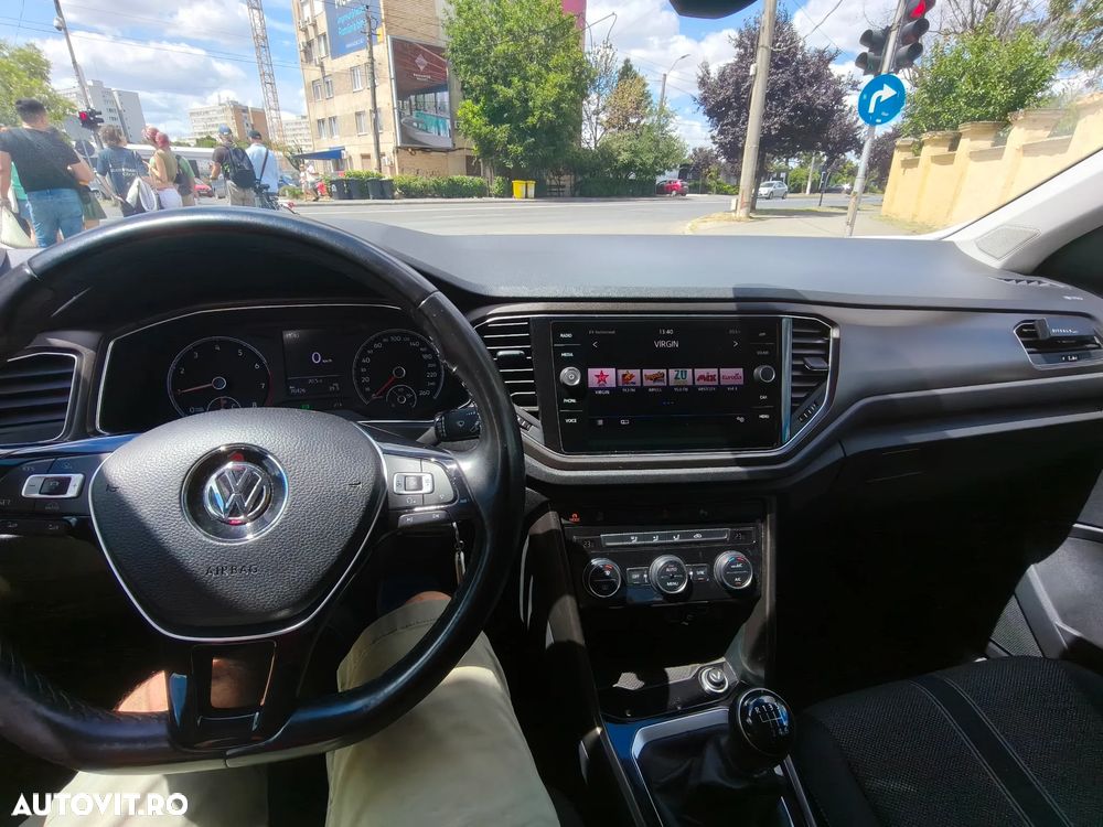 Volkswagen T-Roc 1.0 TSI Design - 9