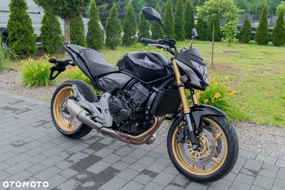 Honda CB - 2