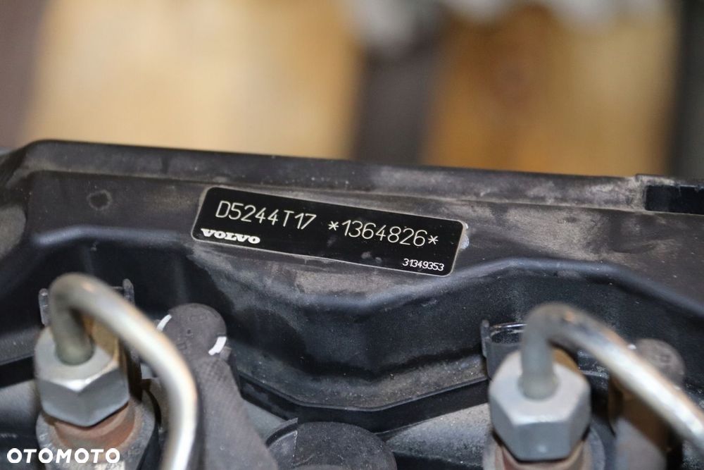 VOLVO V70 S80 XC70 V60 S60 XC60 2.4 D4 / D5 SILNIK D5244T17 - 9