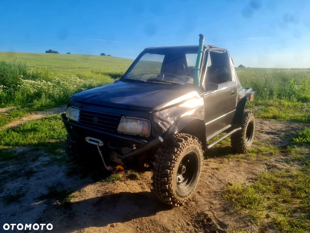 Suzuki Vitara - 1
