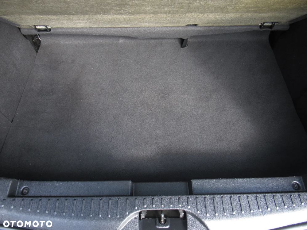 Ford B-MAX 1.6 SYNC Edition - 38