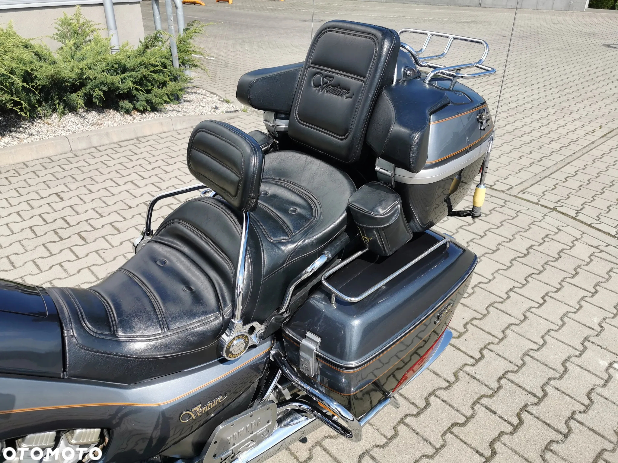 Yamaha XVZ - 9