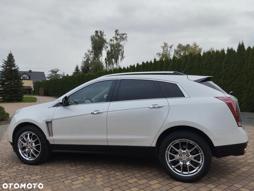 Cadillac SRX 3.6 V6 AWD Sport Luxury - 11