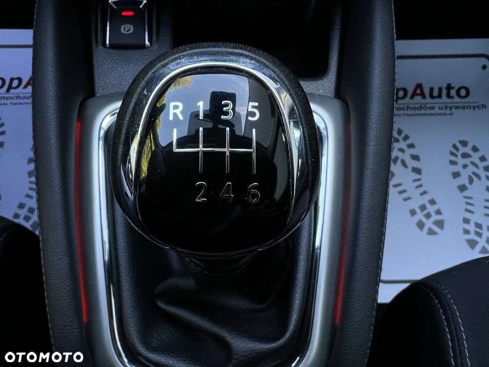 Nissan Qashqai 1.6 DIG-T N-Connecta - 30