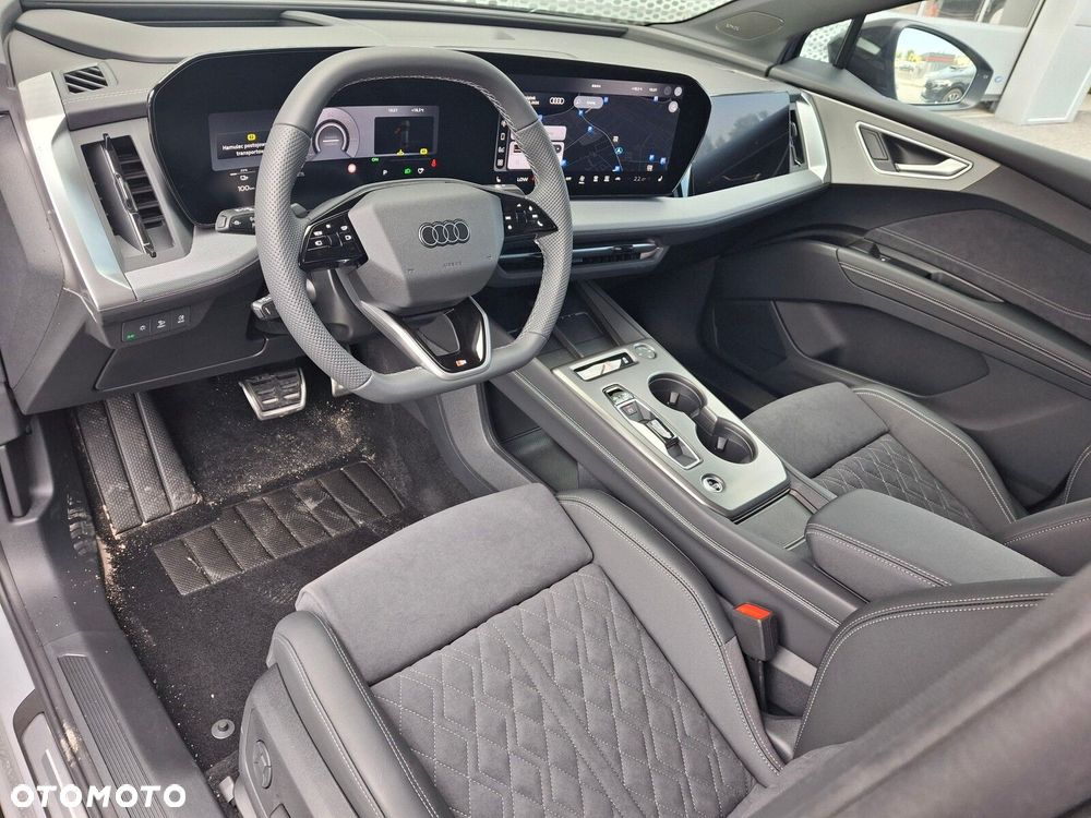 Audi Q4 Sportback e-tron - 11