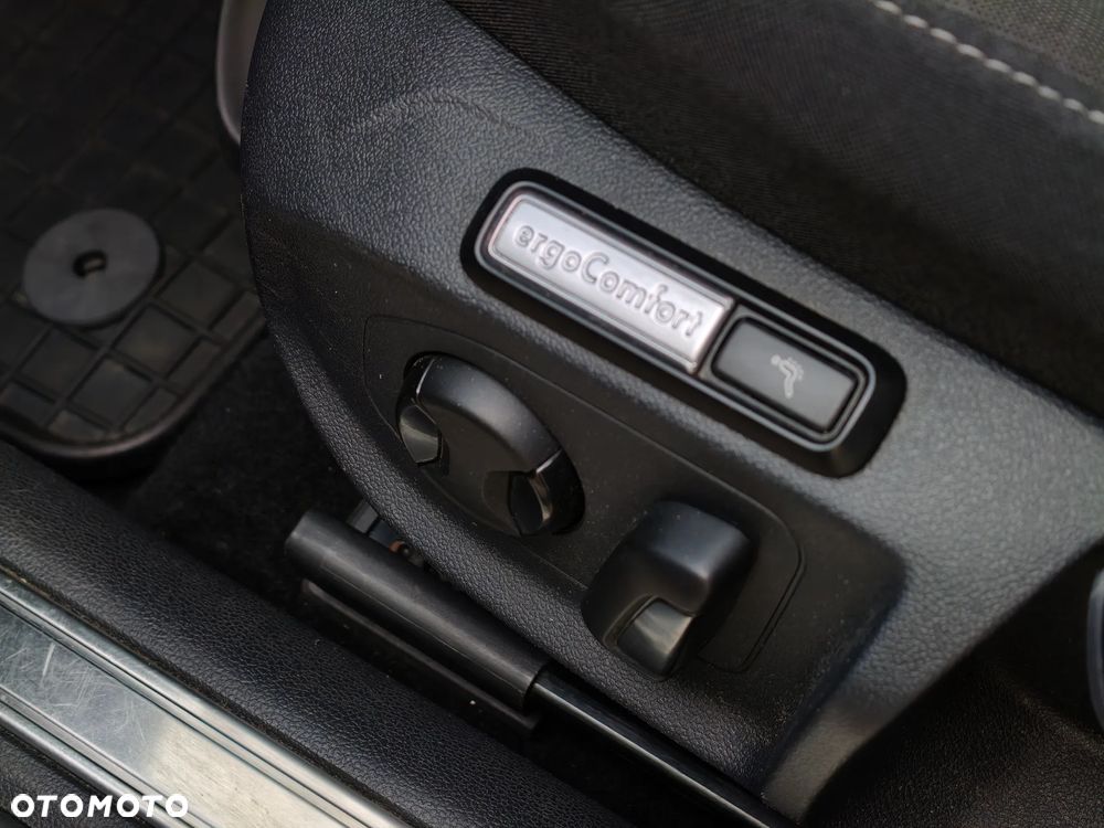 Volkswagen Arteon 2.0 TSI Essence DSG - 22