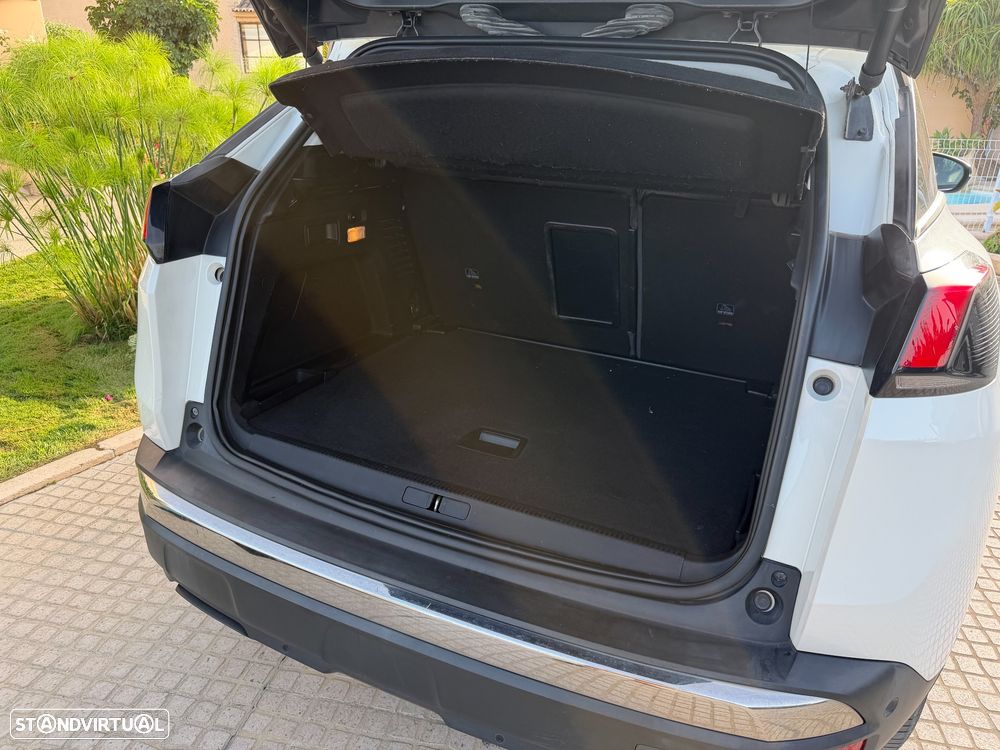 Peugeot 3008 BlueHDi 130 Stop & Start EAT8 Allure - 25