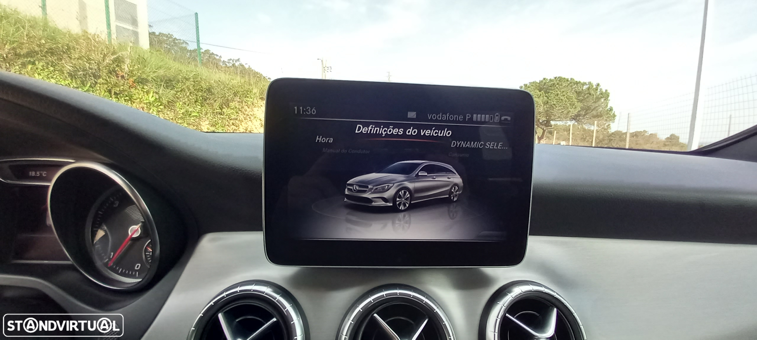 Mercedes-Benz CLA 200 d Shooting Brake AMG Line - 24