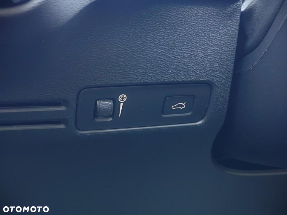 Volvo XC 40 - 26