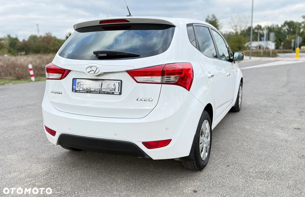 Hyundai ix20 1.6 Comfort - 10