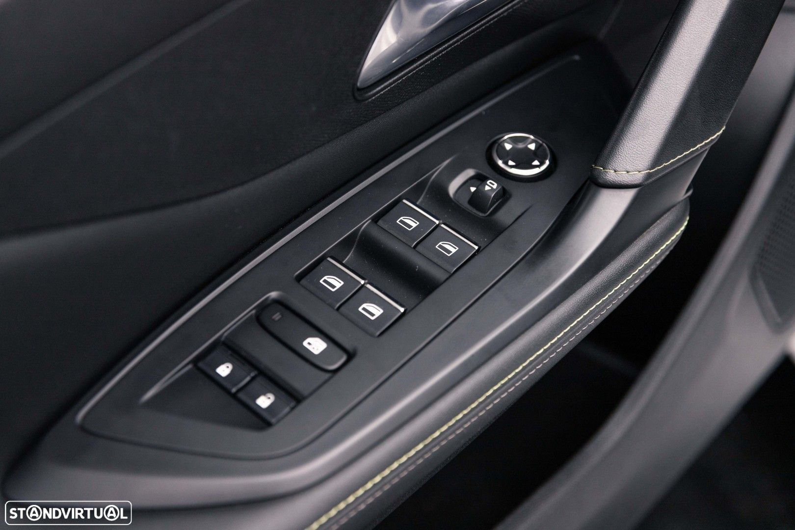 Peugeot 308 SW 1.6 Hybrid GT e-EAT8 - 42