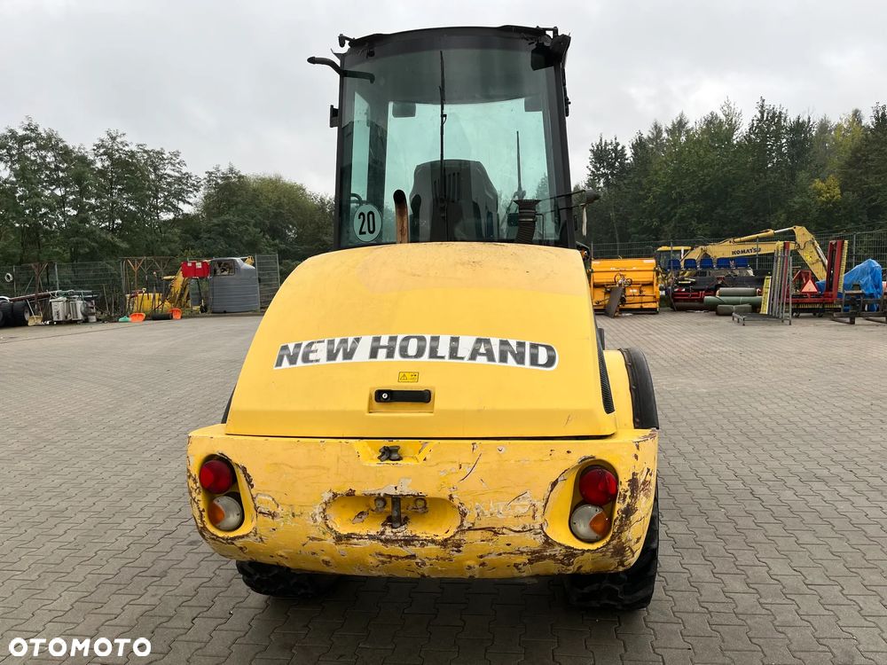 New Holland W60 - 6