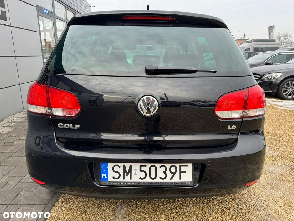 Volkswagen Golf 1.6 Comfortline - 5