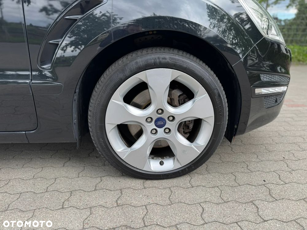 Ford S-Max 2.0 EcoBoost Titanium - 25