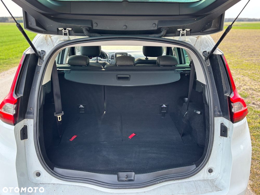 Renault Grand Scenic BLUE dCi 120 BUSINESS EDITION - 15