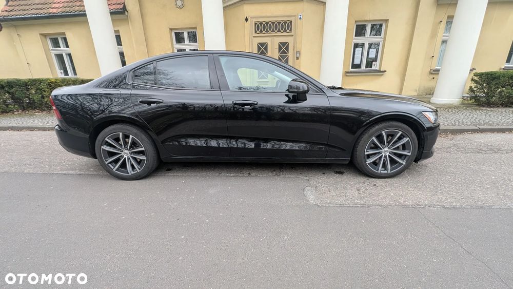 Volvo S60 T5 Momentum Pro - 10