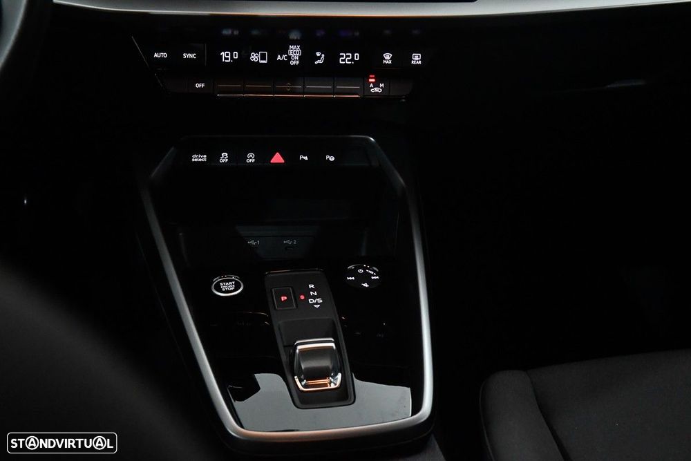 Audi A3 Sportback 30 TFSI S line S tronic - 22