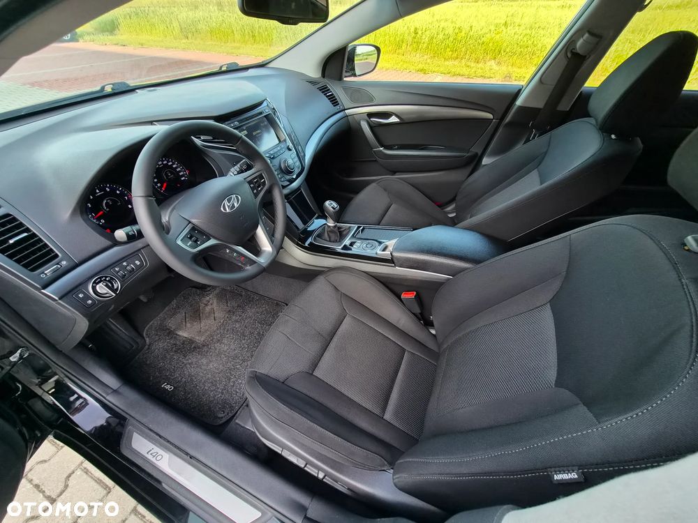 Hyundai i40 1.6 GDI Classic - 28