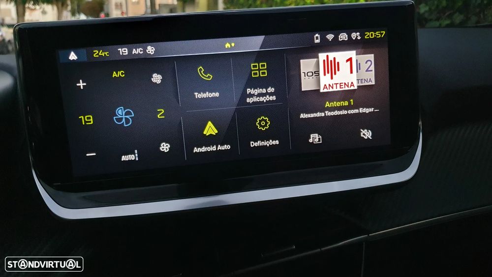 Peugeot 2008 Hybrid 145 e-DSC Allure - 47