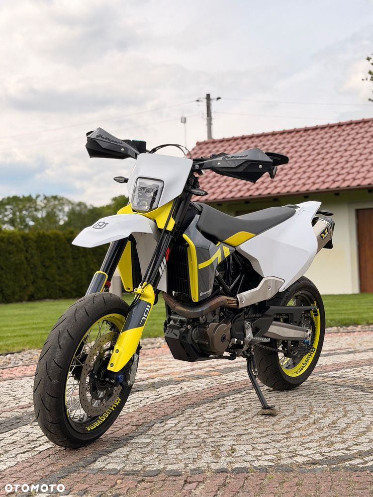 Husqvarna 701 - 2