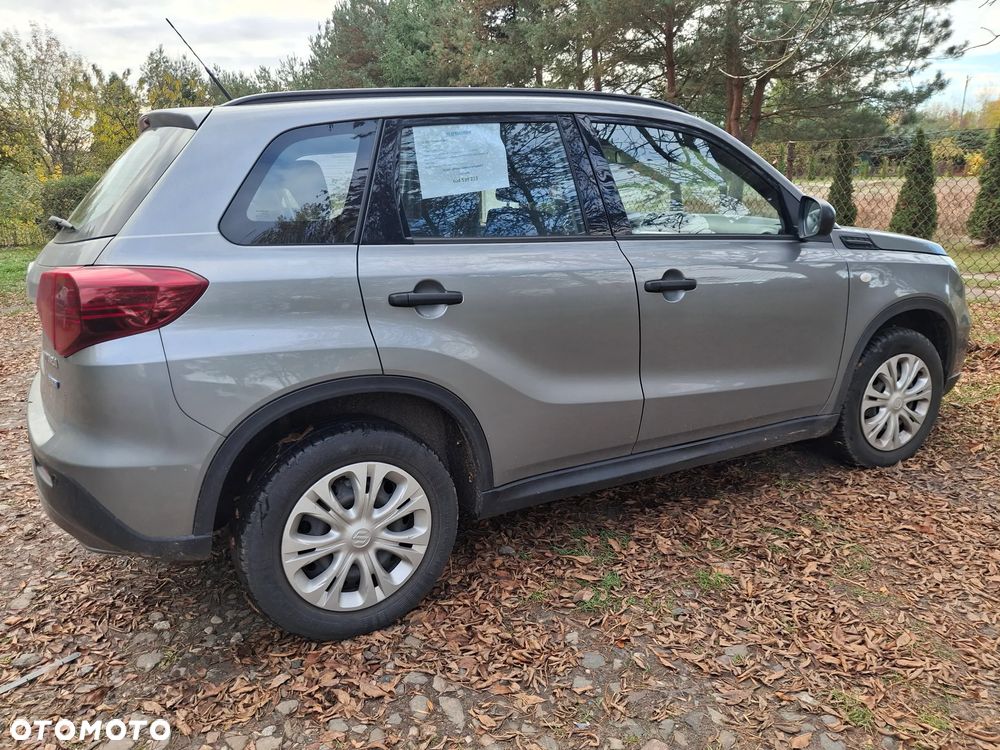 Suzuki Vitara - 3
