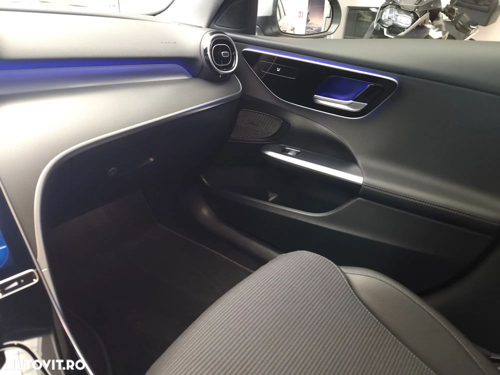 Mercedes-Benz C 300 MHEV - 25