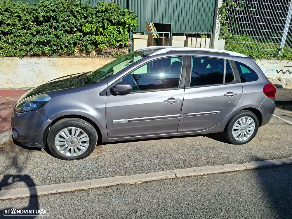 Renault Clio Storia 1.2 16V Confort - 1