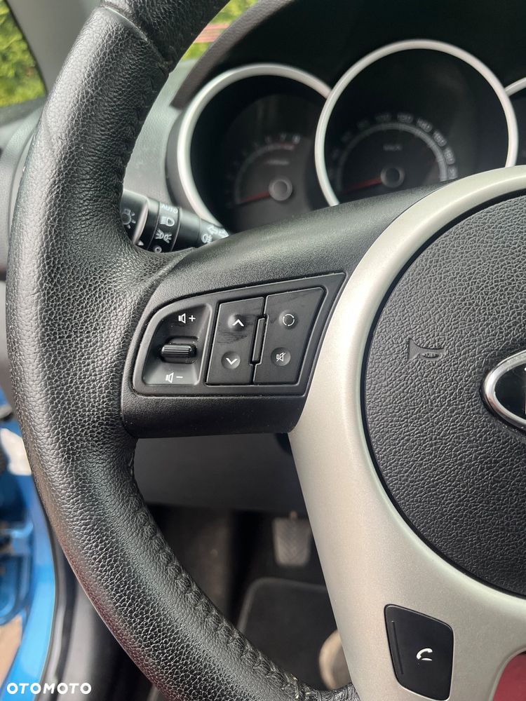 Kia Venga 1.4 CVVT Vision - 20