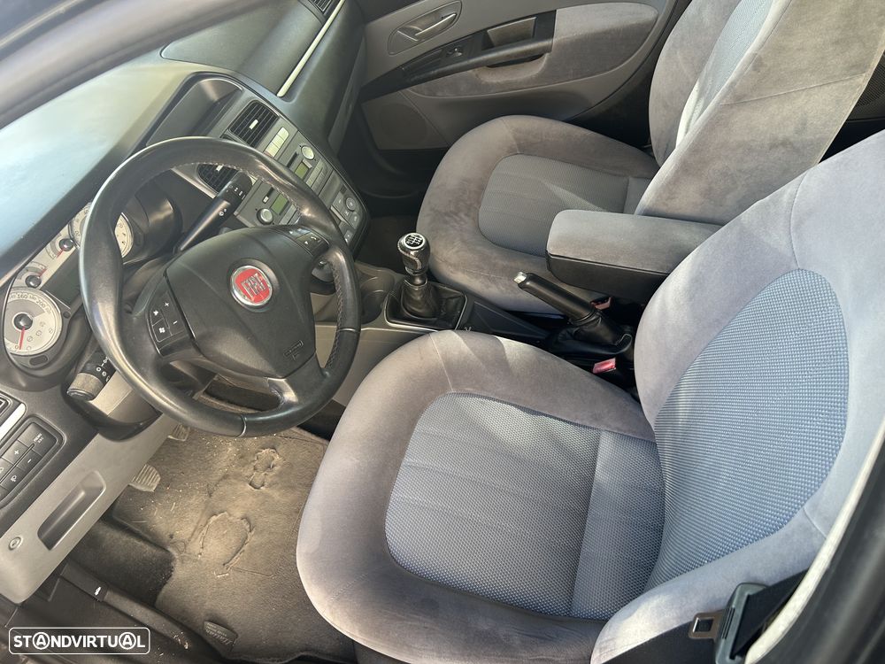 Fiat Linea 1.6 M-Jet Emotion - 13